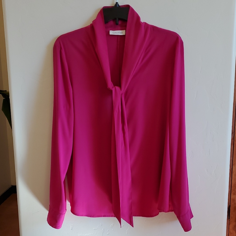 Calvin Klein Fuchsia Blouse with Tie Neck - Picture 6 of 10